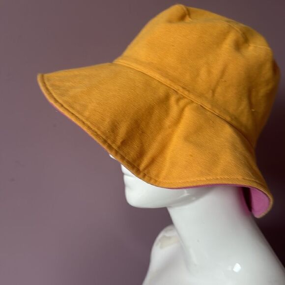 Wallaroo reversible resort wear hat - Picture 5 of 10